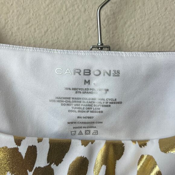 Carbon38 White Gold Leopard Sports Bra Leggings Matching Set - Picture 6 of 7